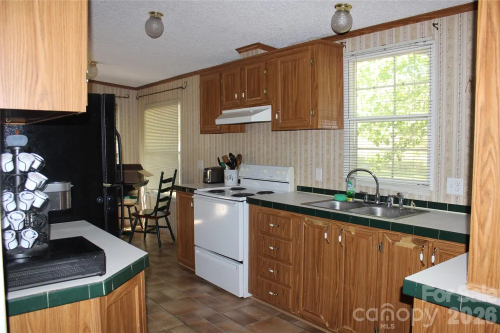 249 J L Green Lane Pageland, SC 29728