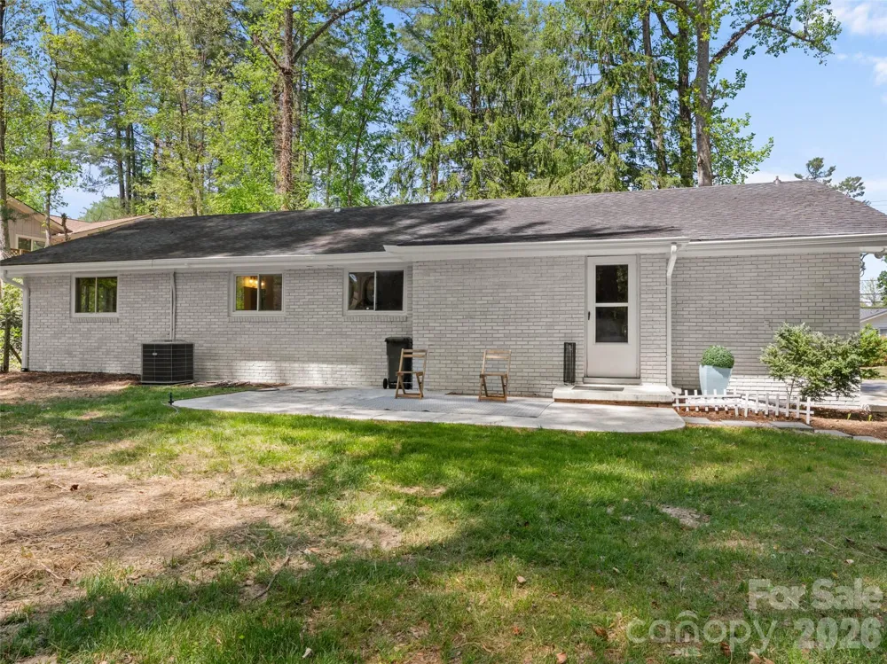 1110 3rd Avenue W #multiple Hendersonville, NC 28739