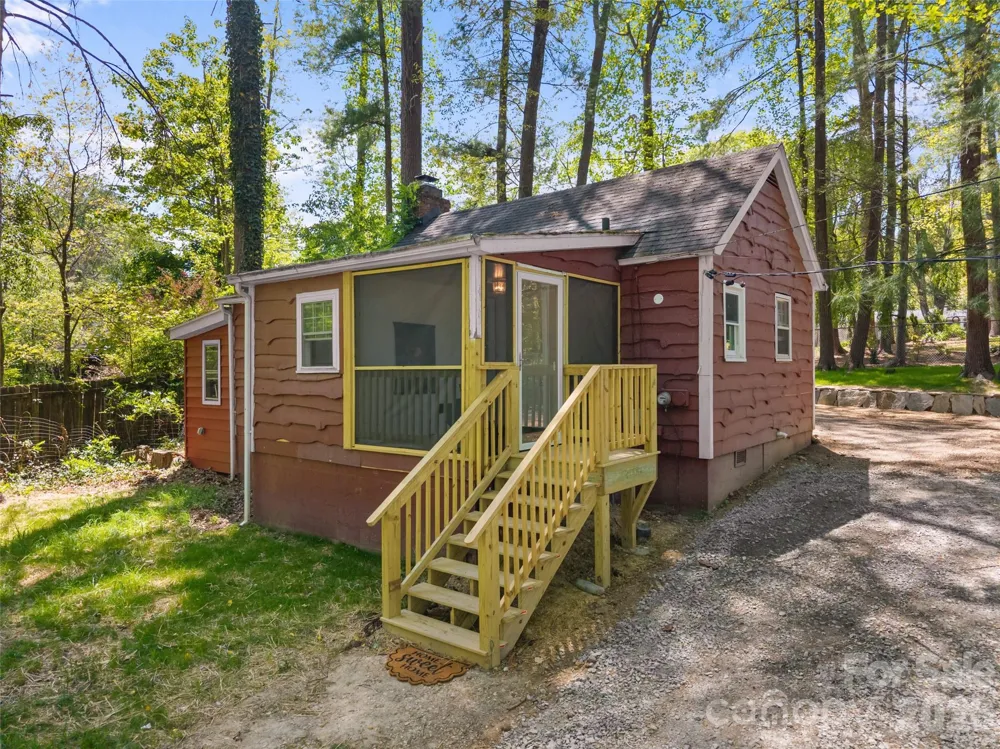 1110 3rd Avenue W #multiple Hendersonville, NC 28739