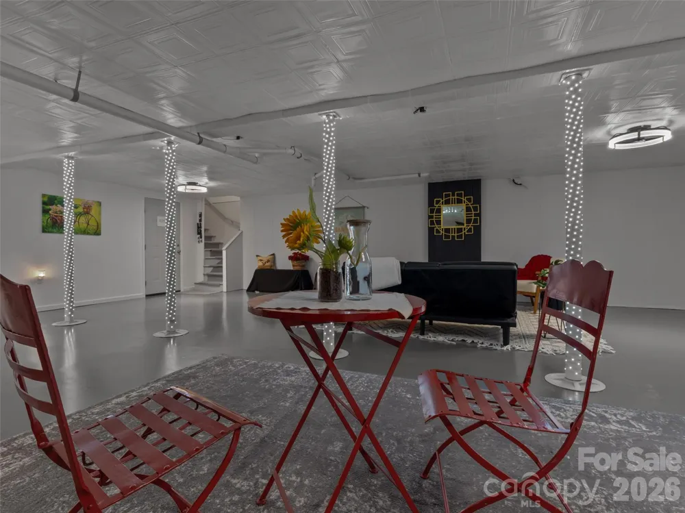 1110 3rd Avenue W #multiple Hendersonville, NC 28739