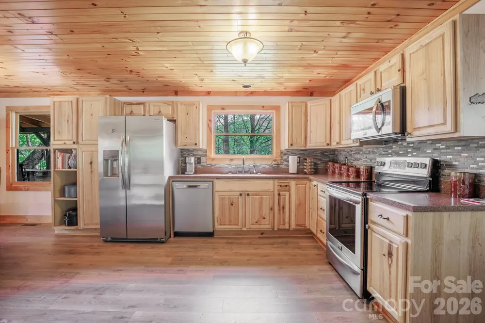 440 Huskey Road Bryson City, NC 28713