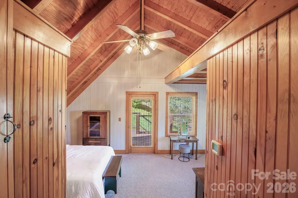 440 Huskey Road Bryson City, NC 28713