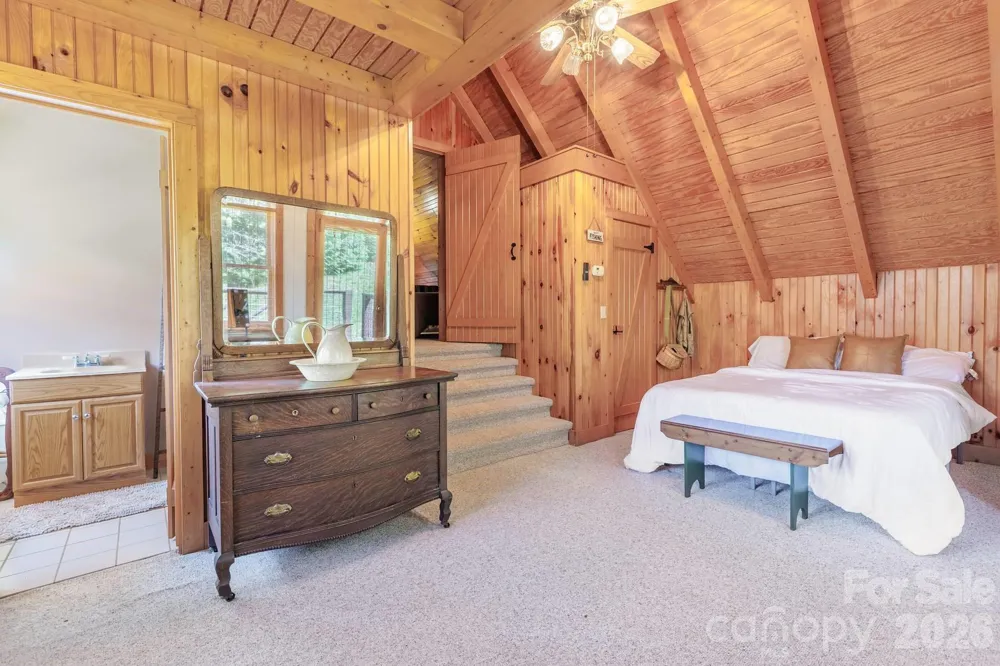 440 Huskey Road Bryson City, NC 28713