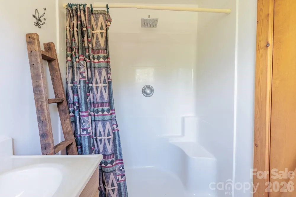 440 Huskey Road Bryson City, NC 28713