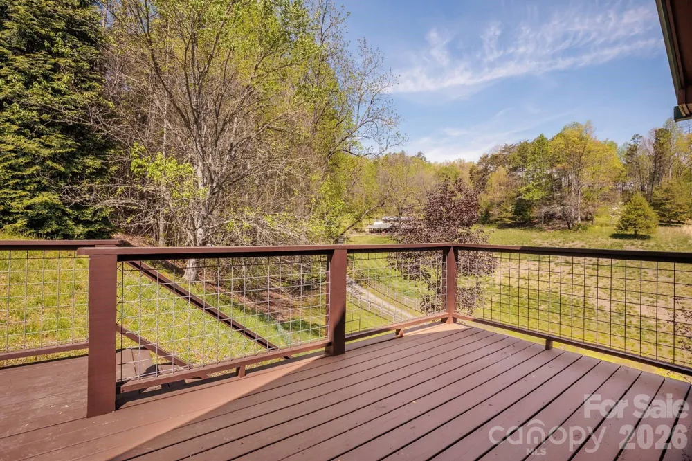 440 Huskey Road Bryson City, NC 28713