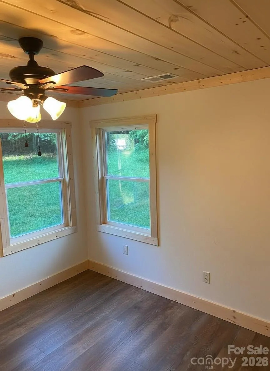 440 Huskey Road Bryson City, NC 28713