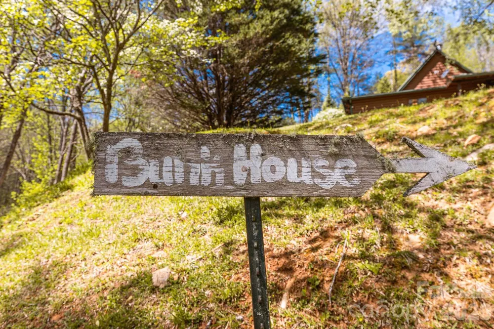 440 Huskey Road Bryson City, NC 28713