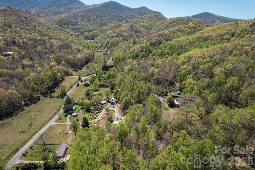 440 Huskey Road Bryson City, NC 28713