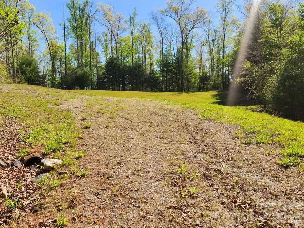889 Firefly Trail Marshall, NC 28753