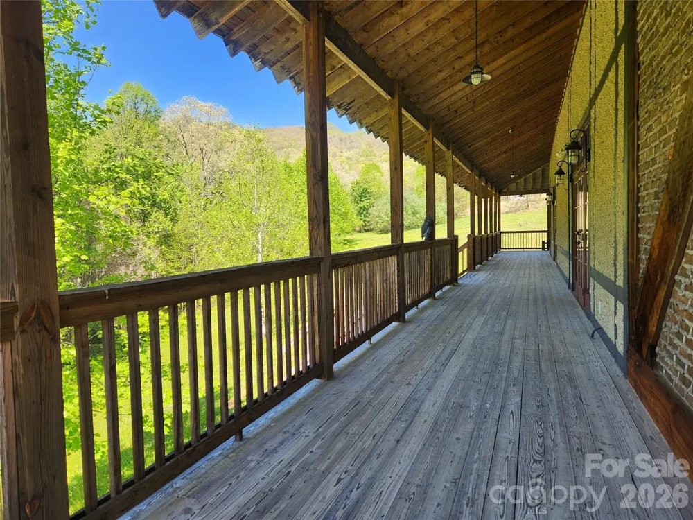 889 Firefly Trail Marshall, NC 28753