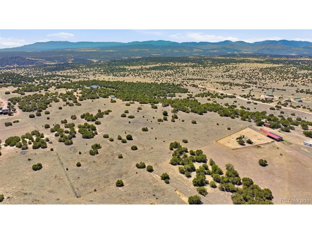 1738 Newton Pueblo, CO 81005