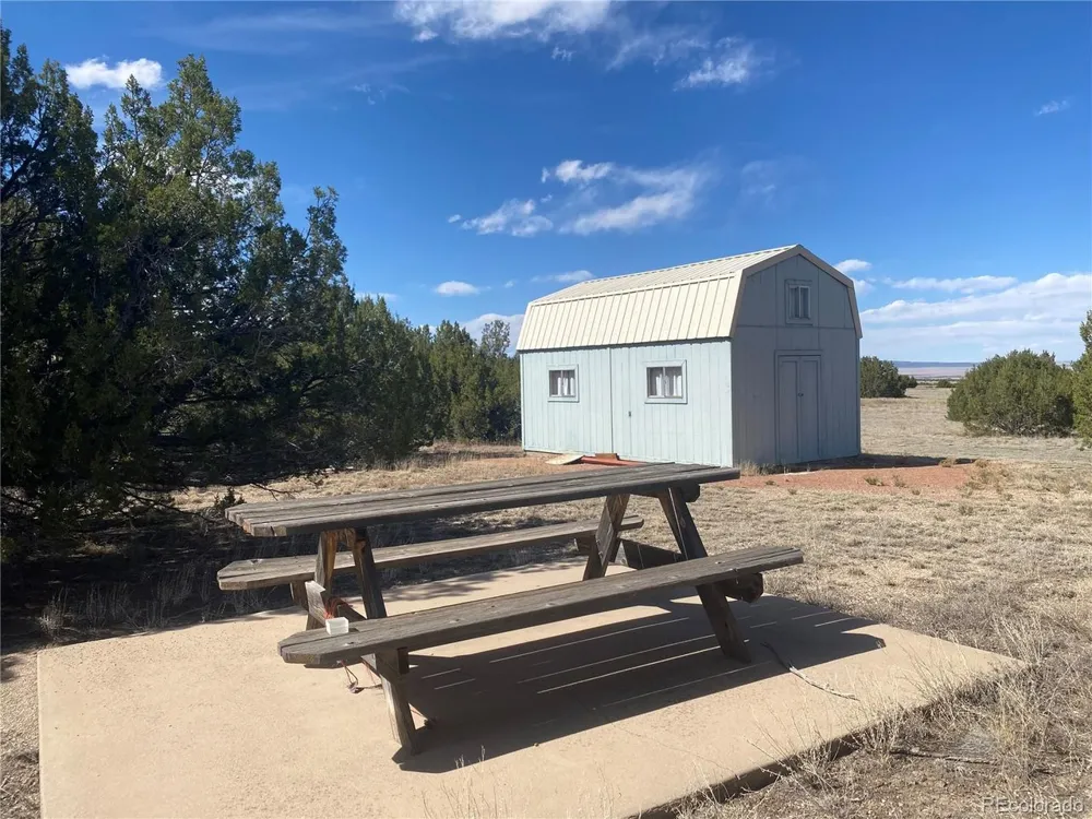 1738 Newton Pueblo, CO 81005