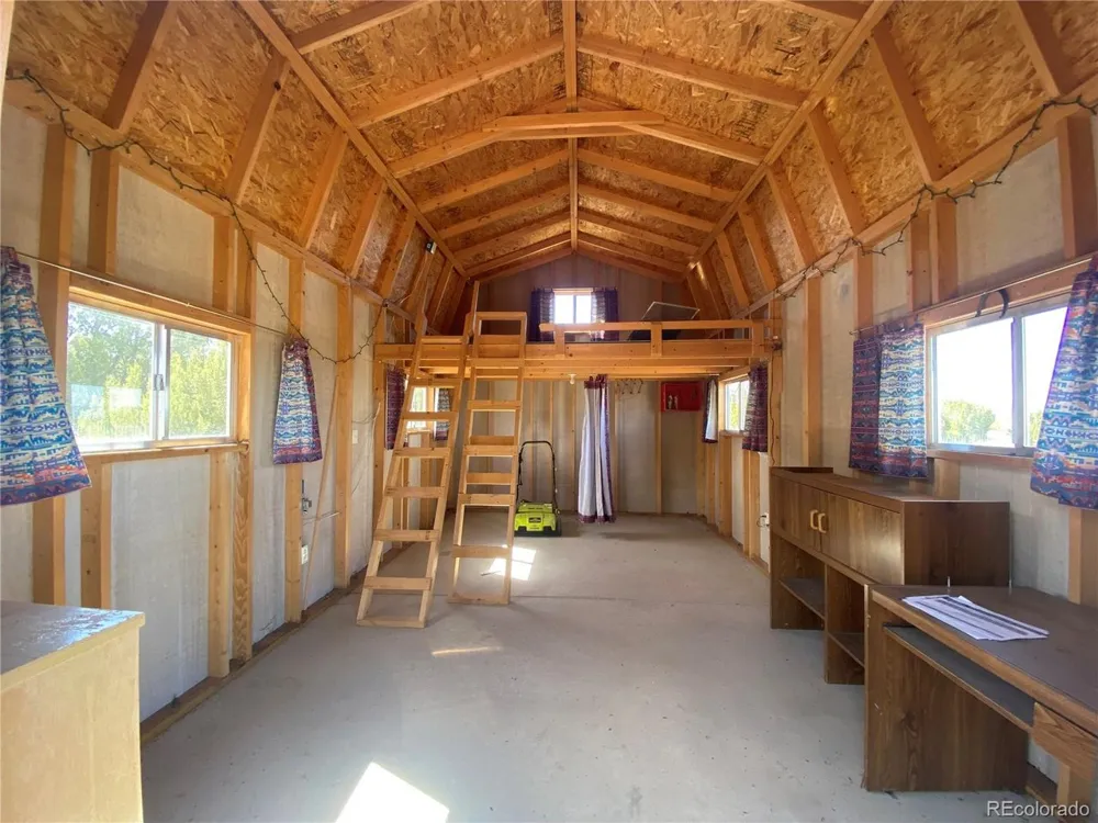 1738 Newton Pueblo, CO 81005