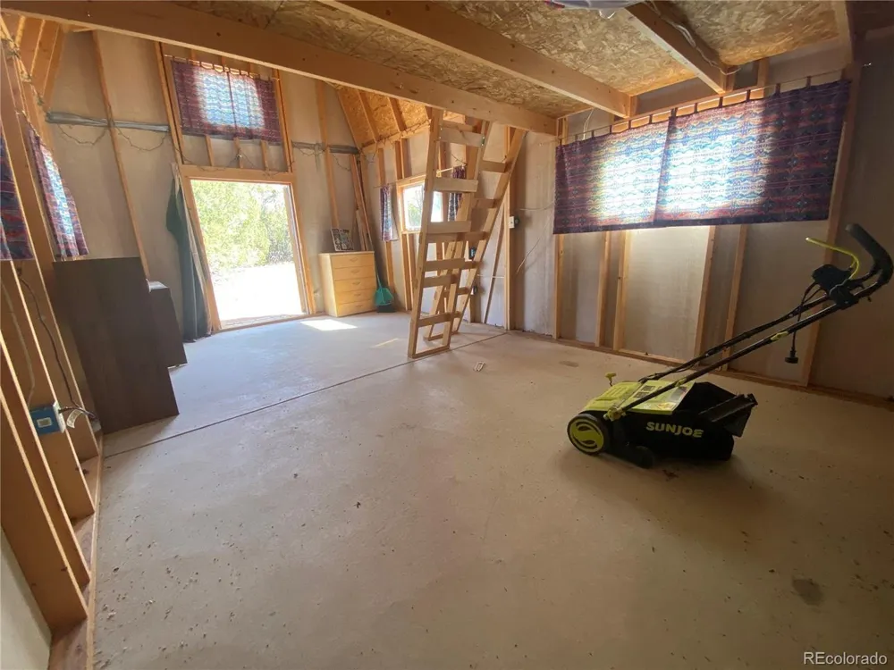 1738 Newton Pueblo, CO 81005