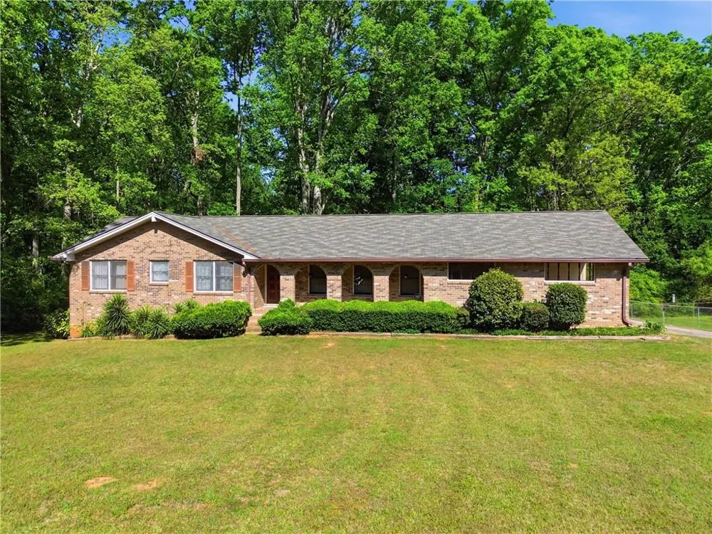 3950 W Stubbs Road College Park, GA 30349