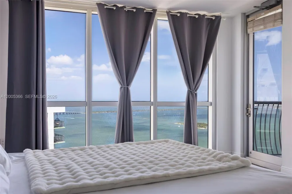 1750 Bayshore Dr #3801 Miami, FL 33132