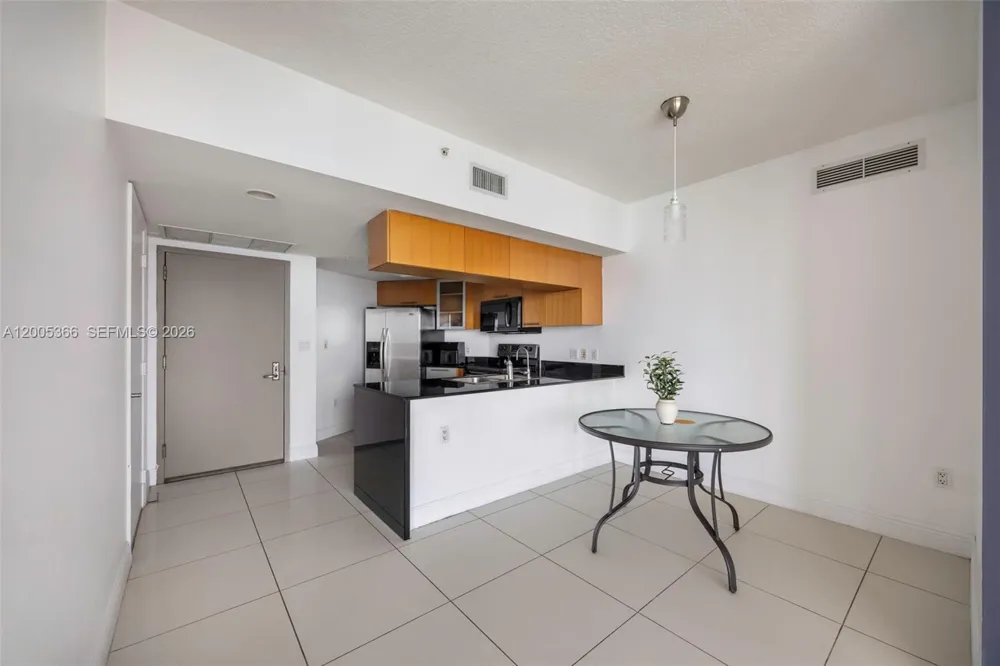 1750 Bayshore Dr #3801 Miami, FL 33132