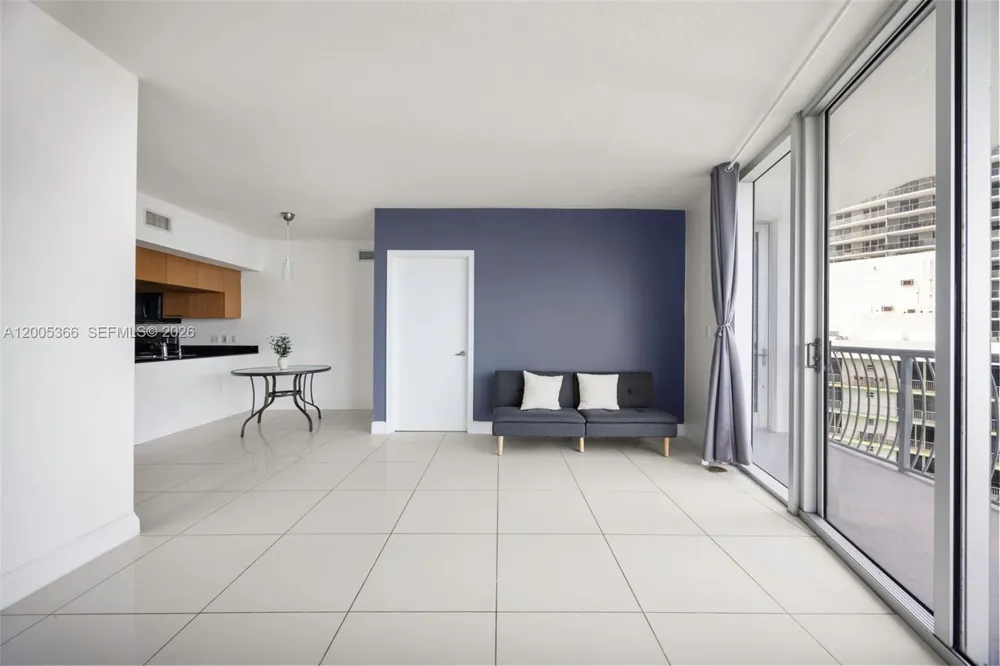 1750 Bayshore Dr #3801 Miami, FL 33132