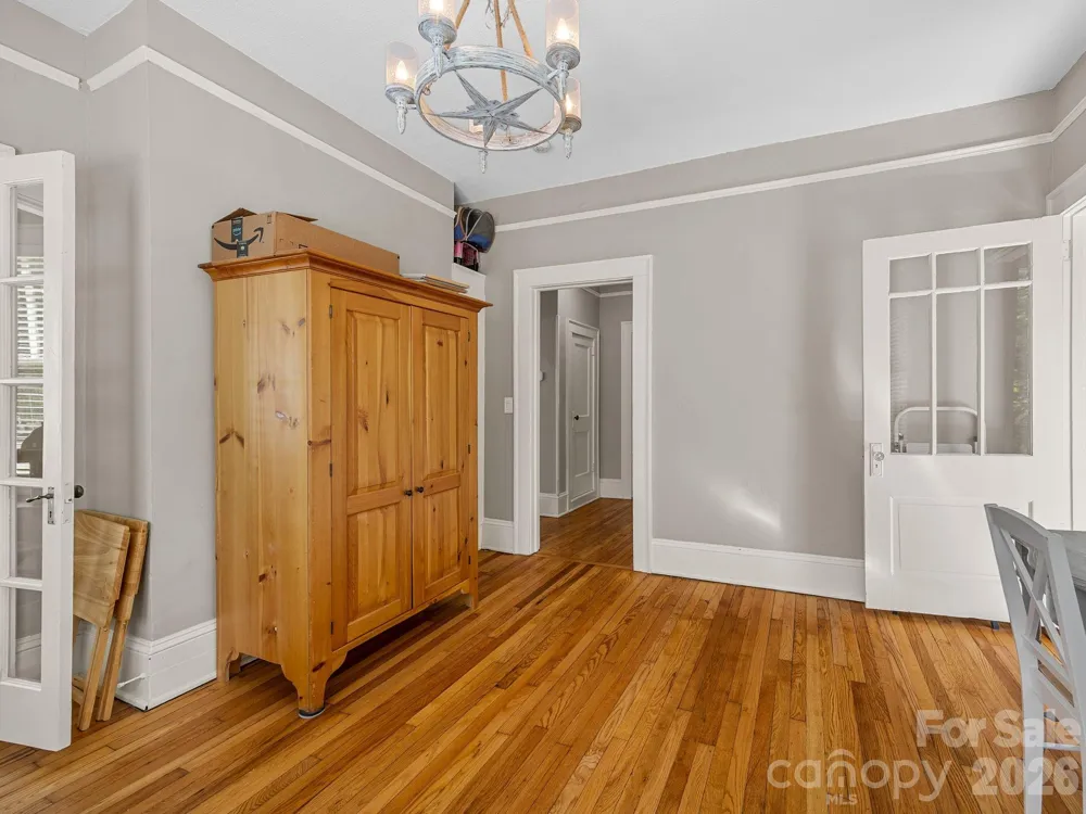 110 Grady Avenue Tryon, NC 28782