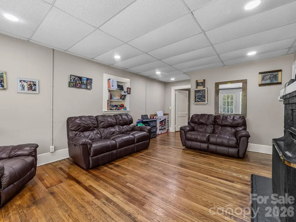 110 Grady Avenue Tryon, NC 28782