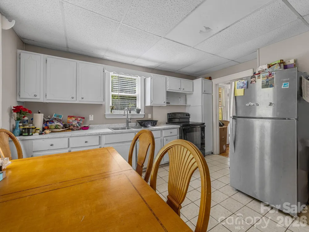 110 Grady Avenue Tryon, NC 28782