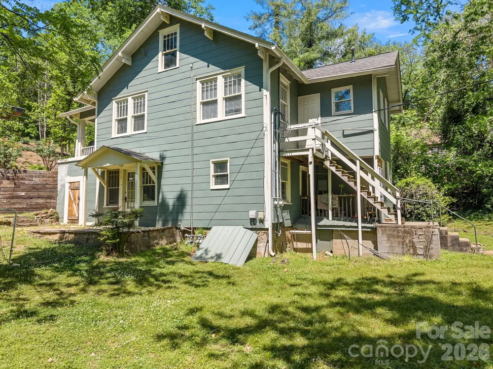 110 Grady Avenue Tryon, NC 28782