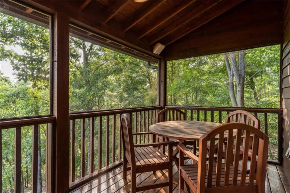 349 Moon Shadow View Blairsville, GA 30512