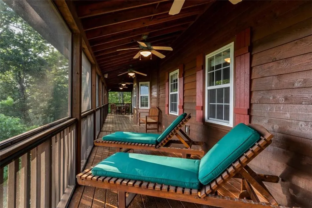 349 Moon Shadow View Blairsville, GA 30512