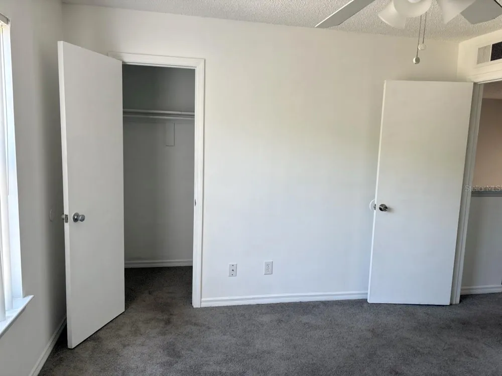 2302 MAKI ROAD #25 Plant City, FL 33563