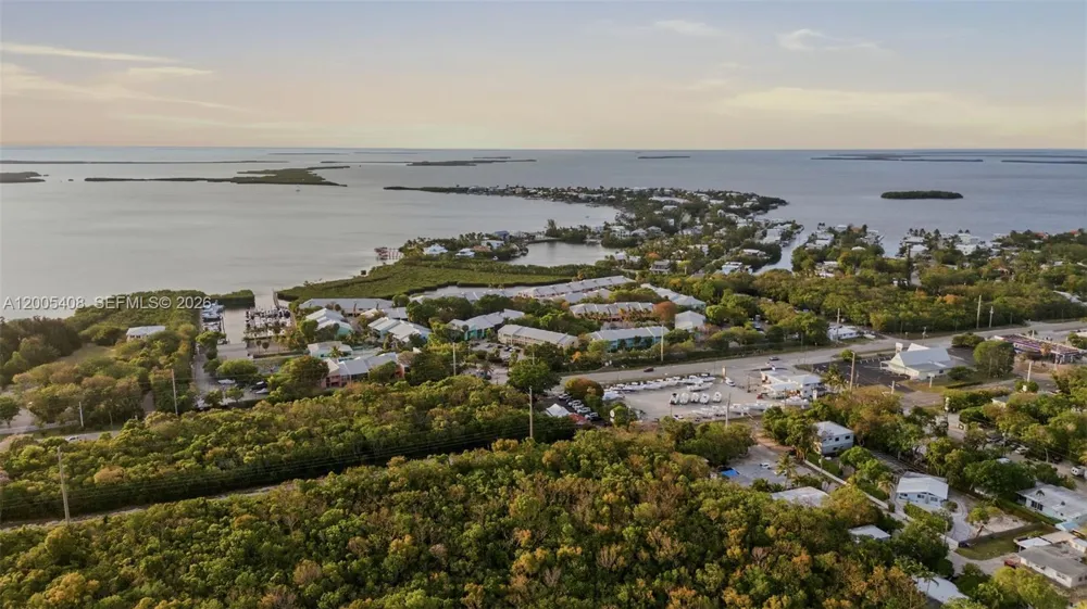 98282 Windward Ave #2 Key Largo, FL 33037