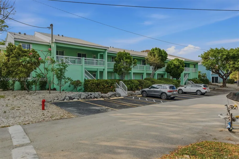 98282 Windward Ave #2 Key Largo, FL 33037