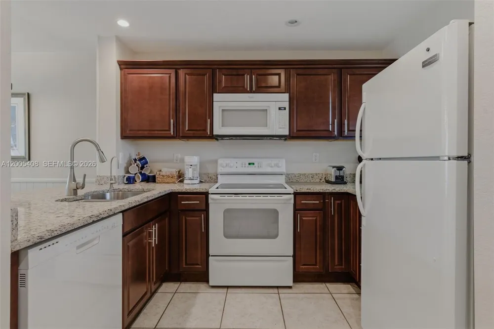 98282 Windward Ave #2 Key Largo, FL 33037
