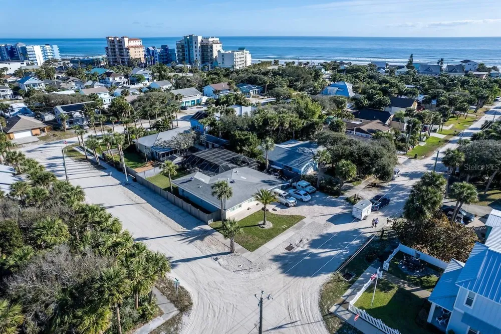900 E 1ST AVENUE New Smyrna Beach, FL 32169