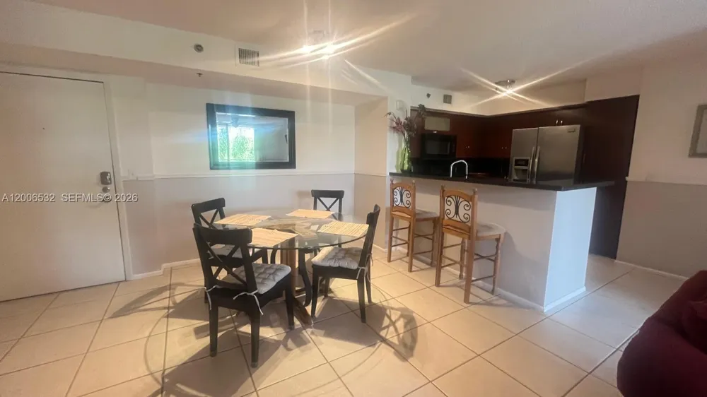 19999 E Country Club Dr #1303 Aventura, FL 33180