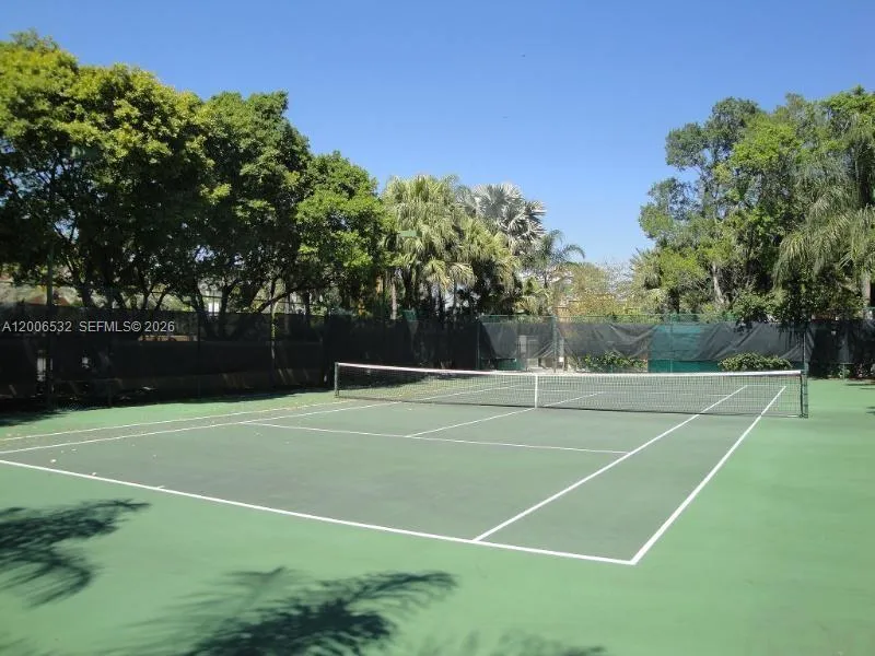 19999 E Country Club Dr #1303 Aventura, FL 33180