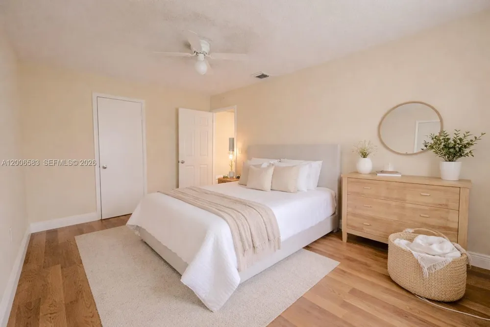 3896 NW 207 St #1 Miami Gardens, FL 33055