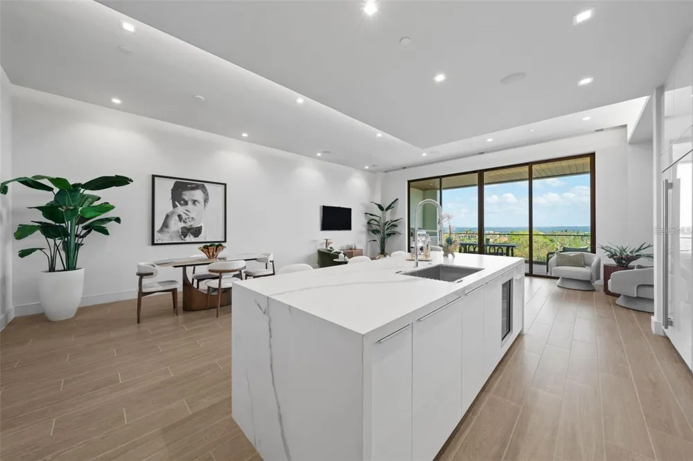 1591 GULF OF MEXICO DRIVE #515 Longboat Key, FL 34228