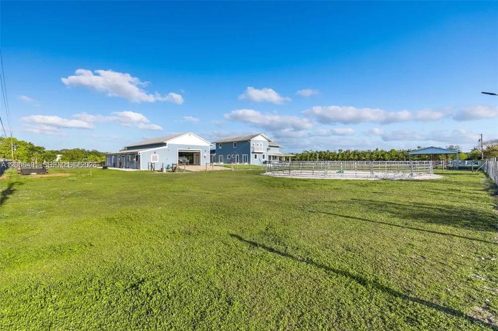 22275 SW 256th St Homestead, FL 33031