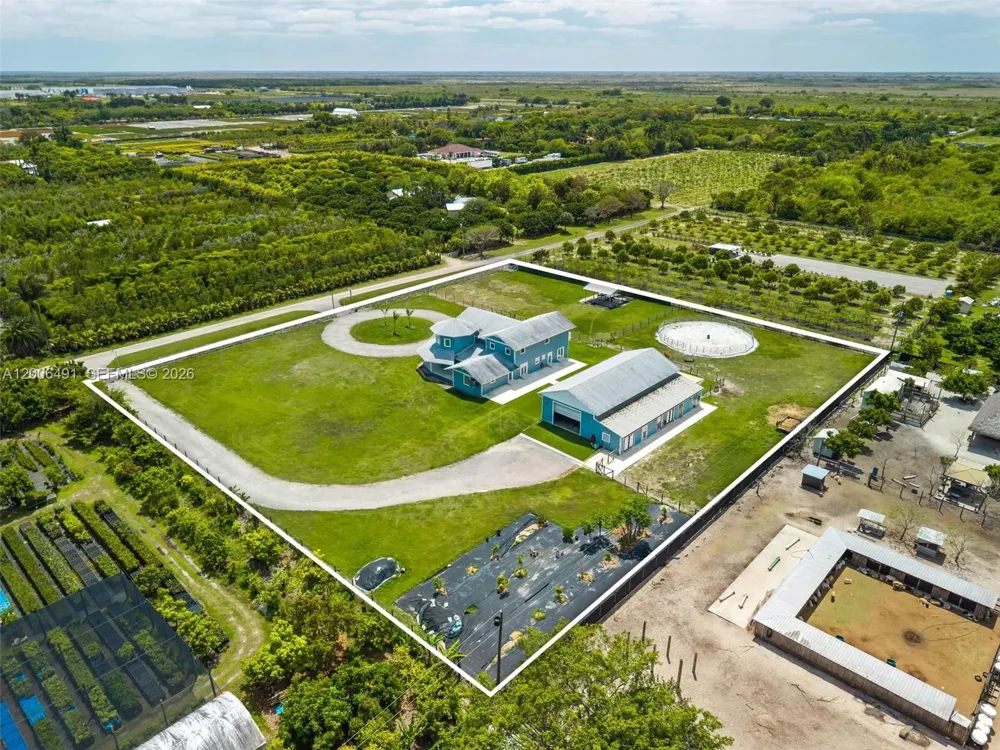 22275 SW 256th St Homestead, FL 33031