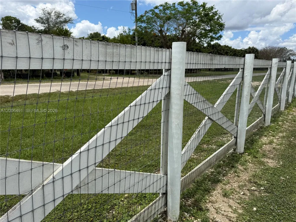22275 SW 256th St Homestead, FL 33031