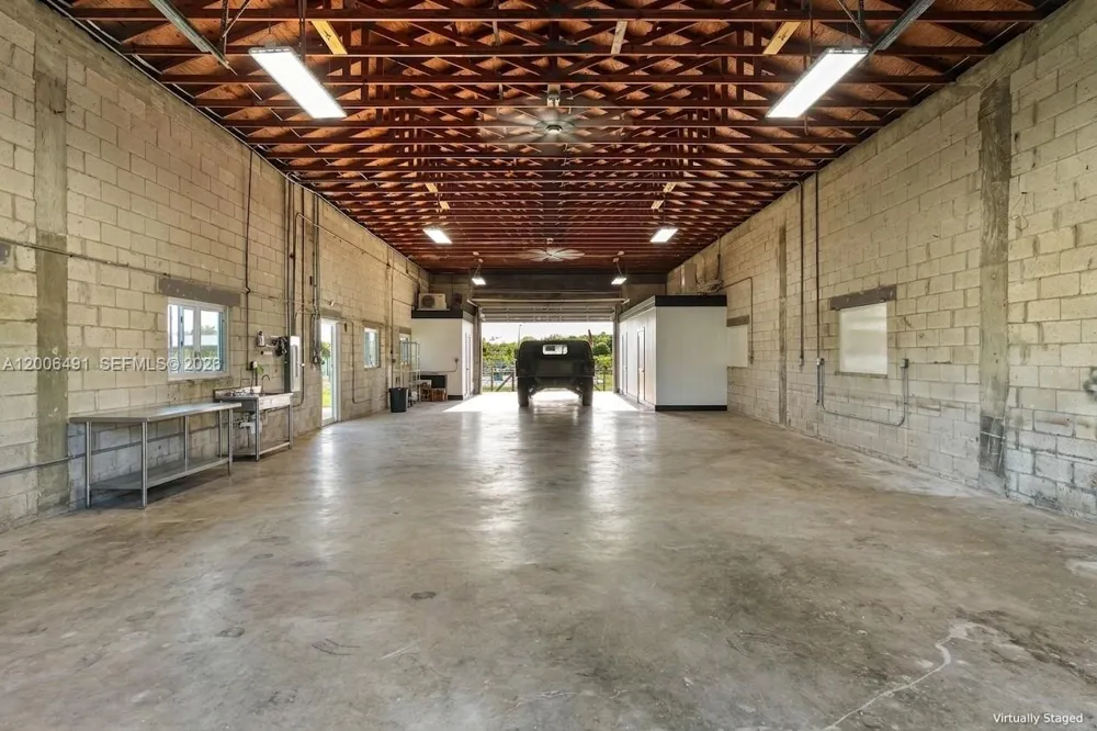 22275 SW 256th St Homestead, FL 33031