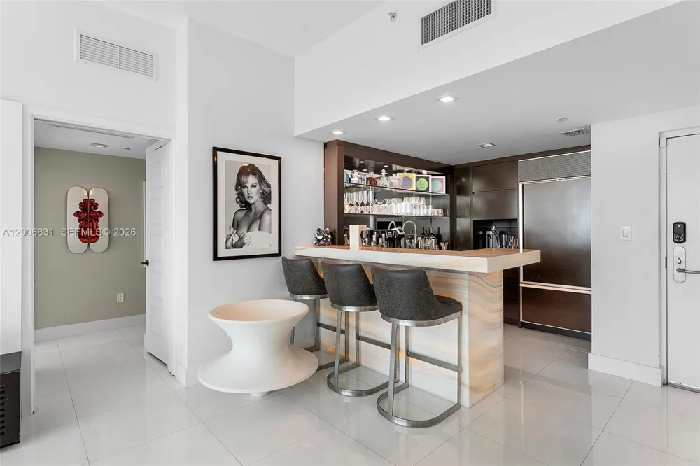 6801 Collins Ave #PH01/02 Miami Beach, FL 33141
