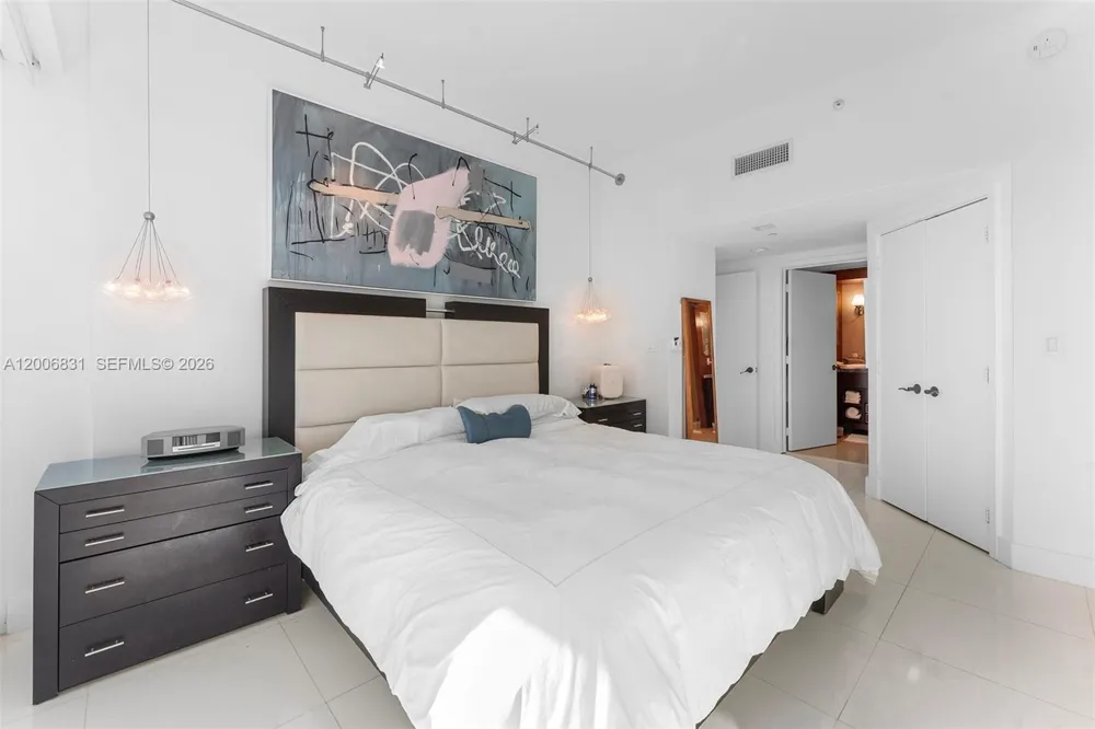 6801 Collins Ave #PH01/02 Miami Beach, FL 33141