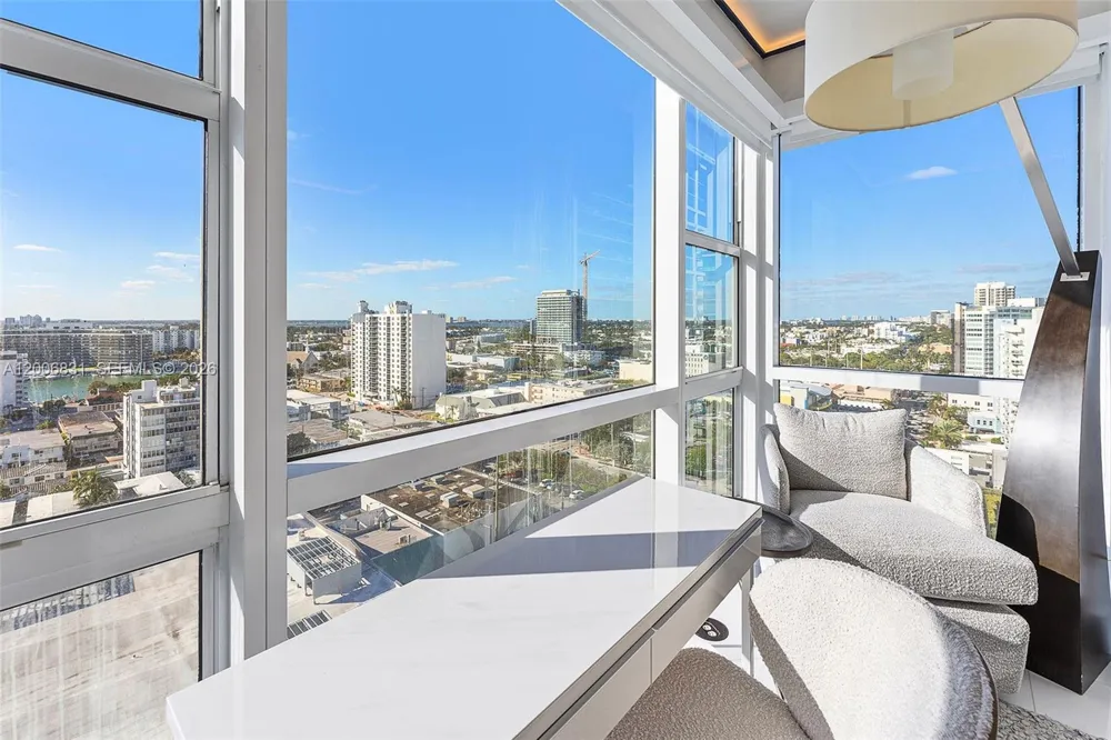 6801 Collins Ave #PH01/02 Miami Beach, FL 33141