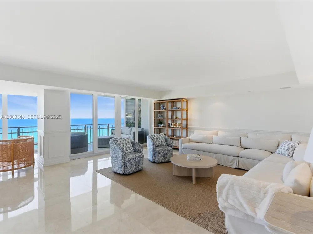 600 Grapetree Dr #10BN Key Biscayne, FL 33149