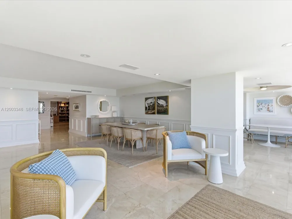 600 Grapetree Dr #10BN Key Biscayne, FL 33149