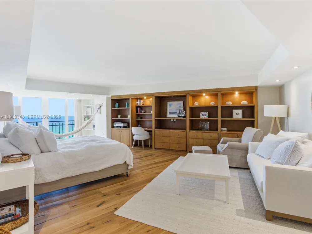 600 Grapetree Dr #10BN Key Biscayne, FL 33149