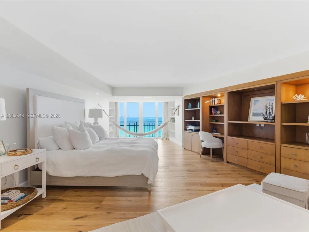 600 Grapetree Dr #10BN Key Biscayne, FL 33149