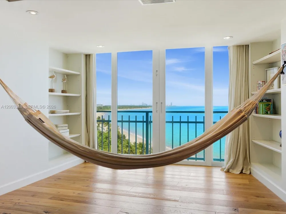600 Grapetree Dr #10BN Key Biscayne, FL 33149