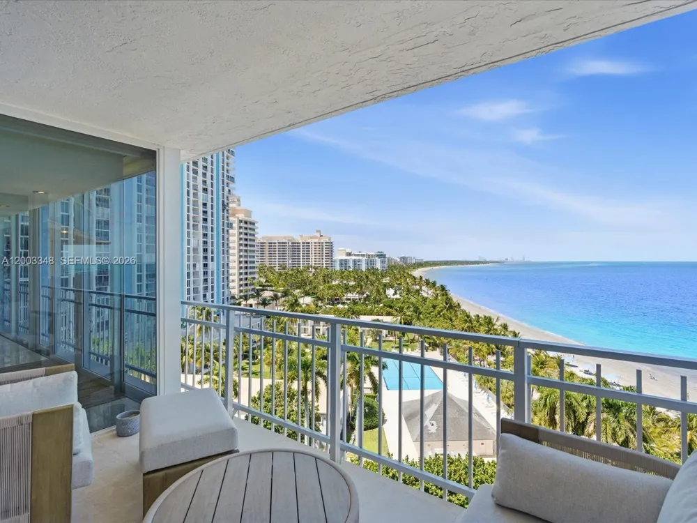 600 Grapetree Dr #10BN Key Biscayne, FL 33149
